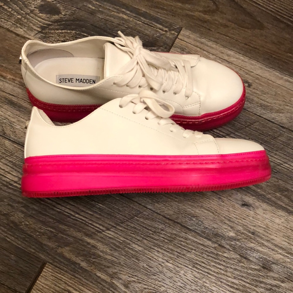 Pink platform sneakers
